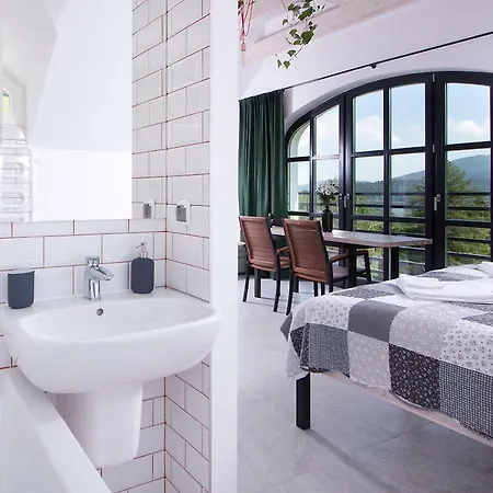 Dom Mlynsko Διαμέρισμα *