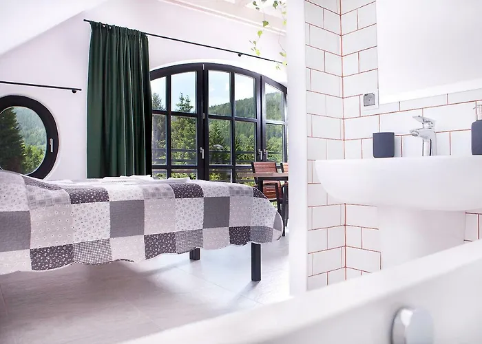 Dom Mlynsko Lägenhet Kletno